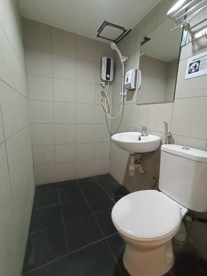 One Point Hotel Kuching Dış mekan fotoğraf