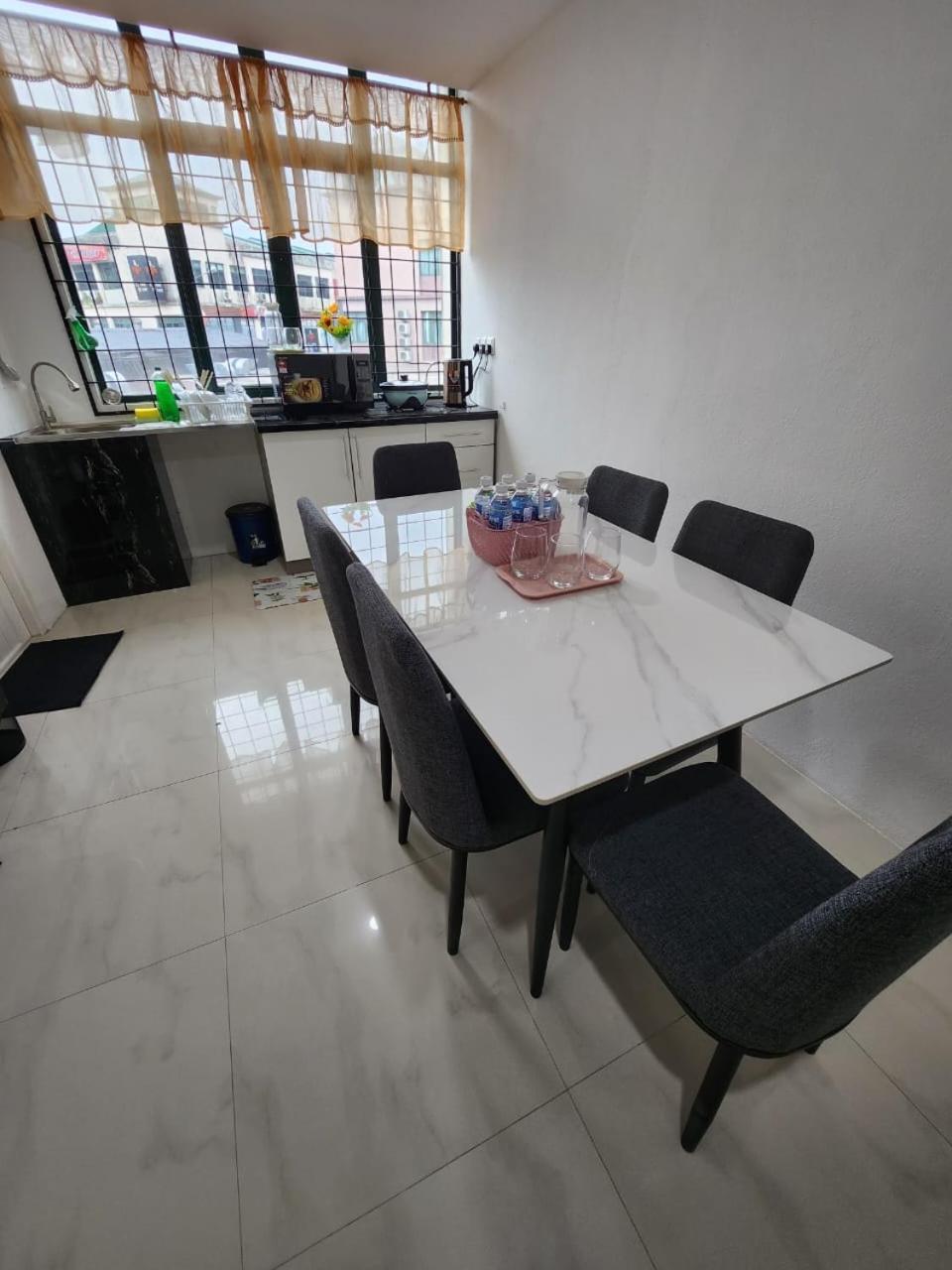 One Point Hotel Kuching Dış mekan fotoğraf