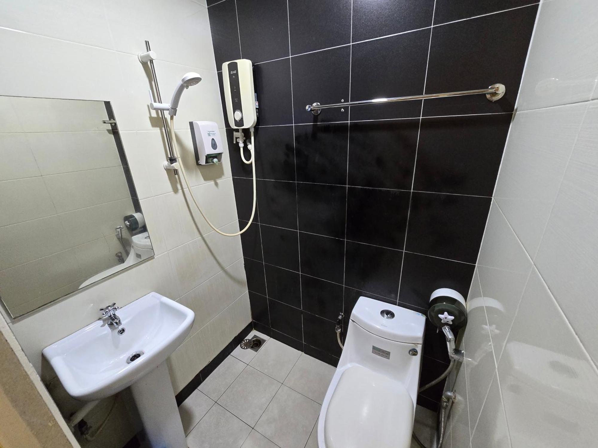 One Point Hotel Kuching Dış mekan fotoğraf